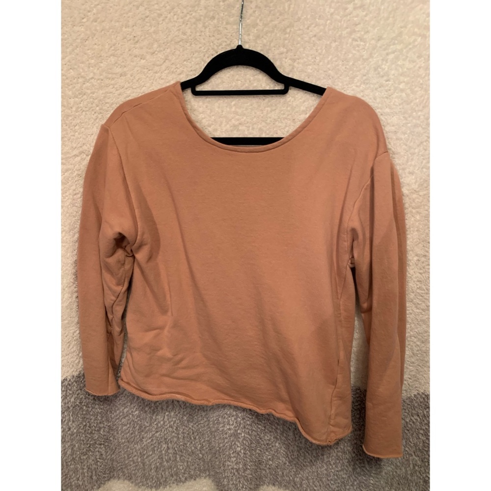 Zara Long Sleeve. Back Deep V.